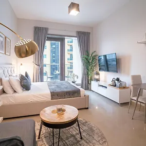 Apartment Higuests - Sparkle Towers 2, Dubai