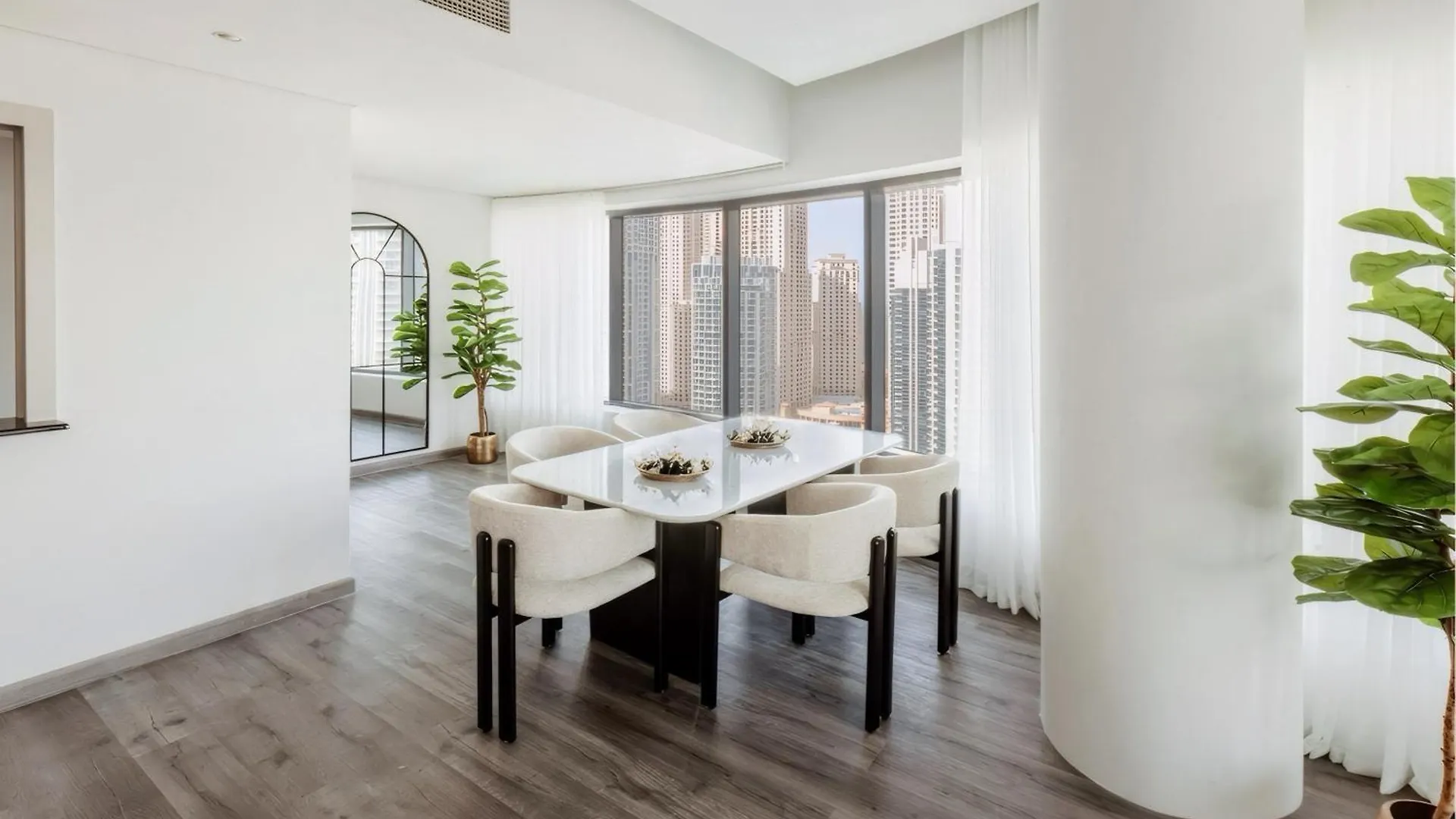 Beautiful 3 Bed In Dubai Marina! Apartment