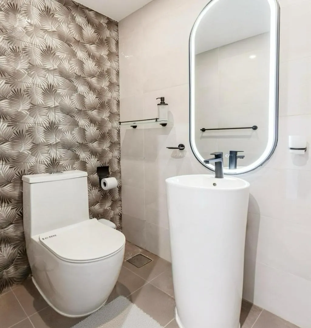 Beautiful 3 Bed In Dubai Marina! Lejlighed